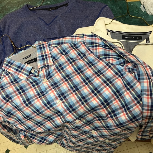 Nautica 2pc Medium Pullover/Button Down &1pc Large Navy Sweater Bundle - Picture 1 of 13